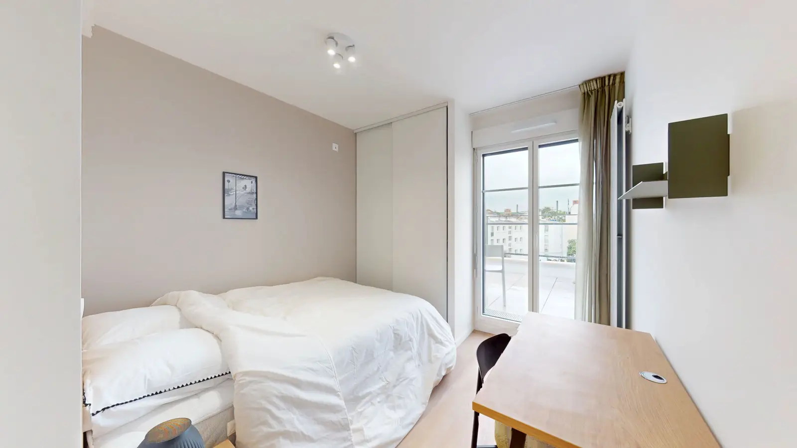 Flat Avenue Henri Ginoux in Montrouge