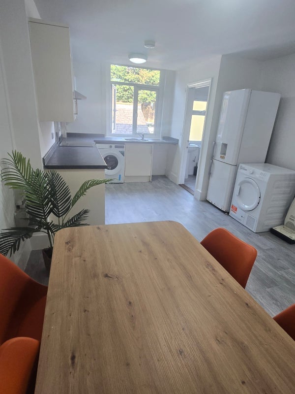 Room Upper Stone Street in Maidstone
