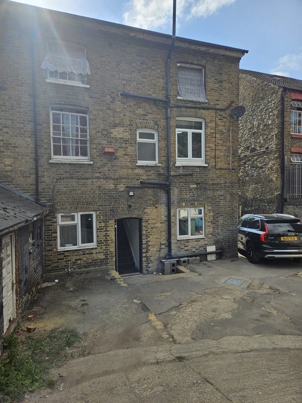 Room Upper Stone Street in Maidstone