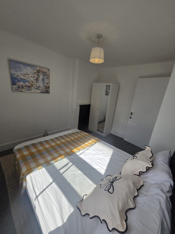 Room Upper Stone Street in Maidstone