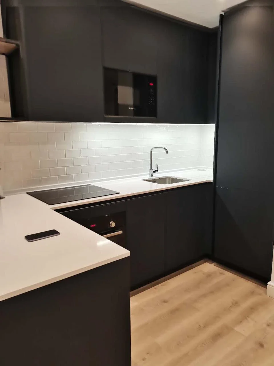 Flat Beresford Avenue in Greater London