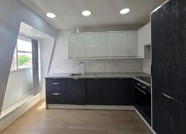 Flat St Barnabas Road in London