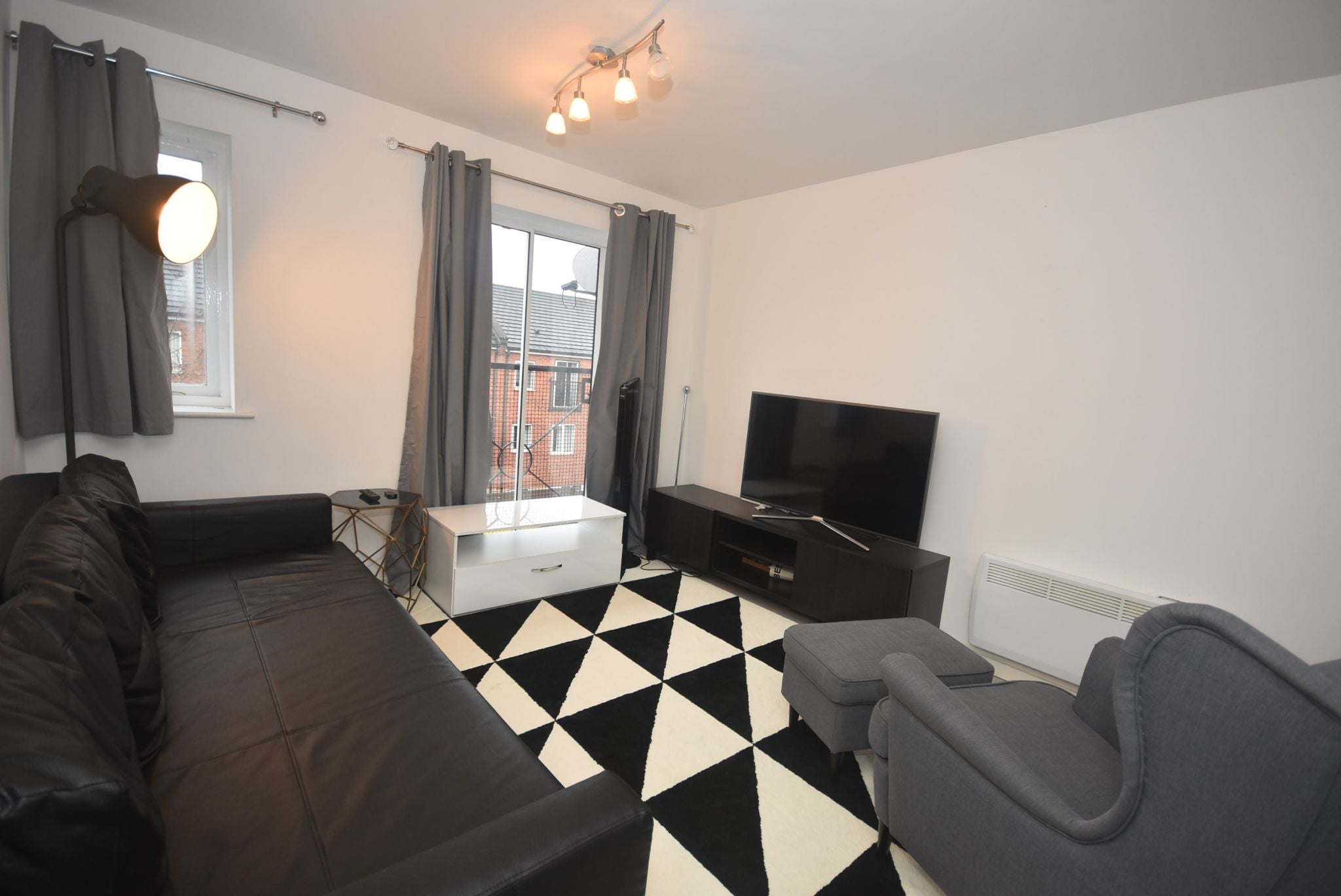Flat Stretford Road in Manchester