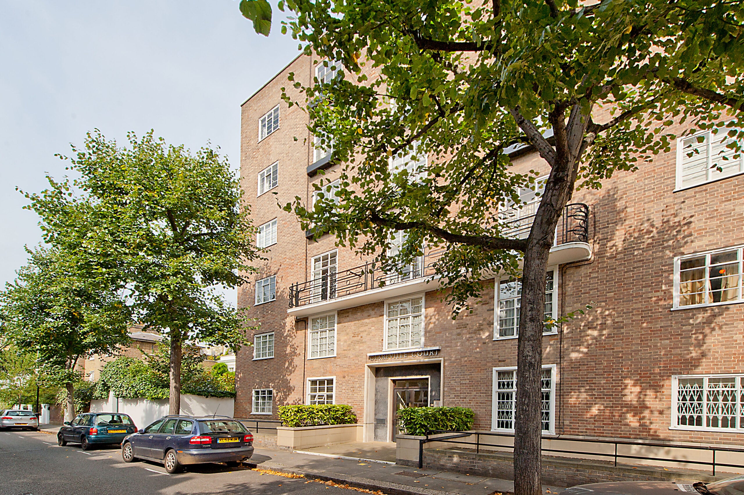 Flat Clareville Grove in London