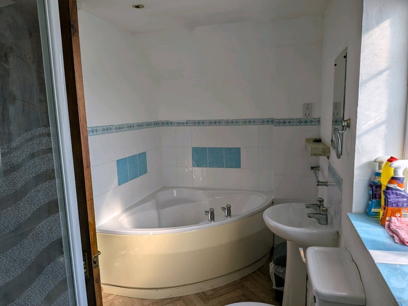 Room Queenscote in Portishead