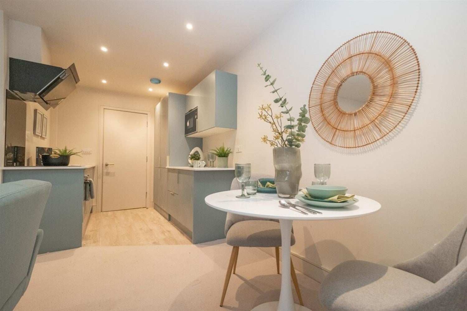Flat Lytham Avenue in Manchester