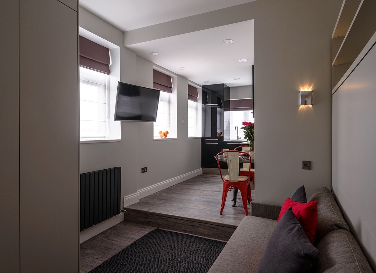 Flat West End Lane in Greater London
