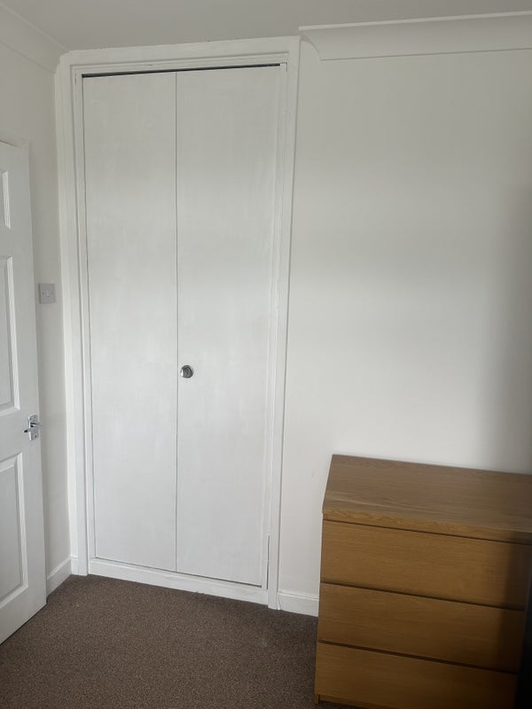Room Hamilton Road in Greater London