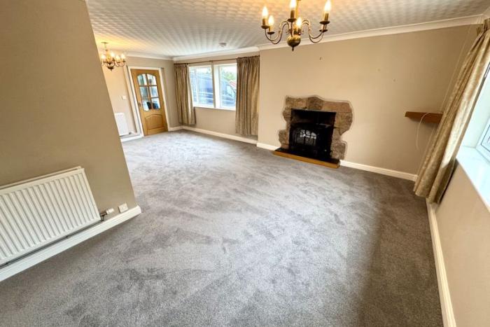Flat Raylaw Avenue in Guilsfield