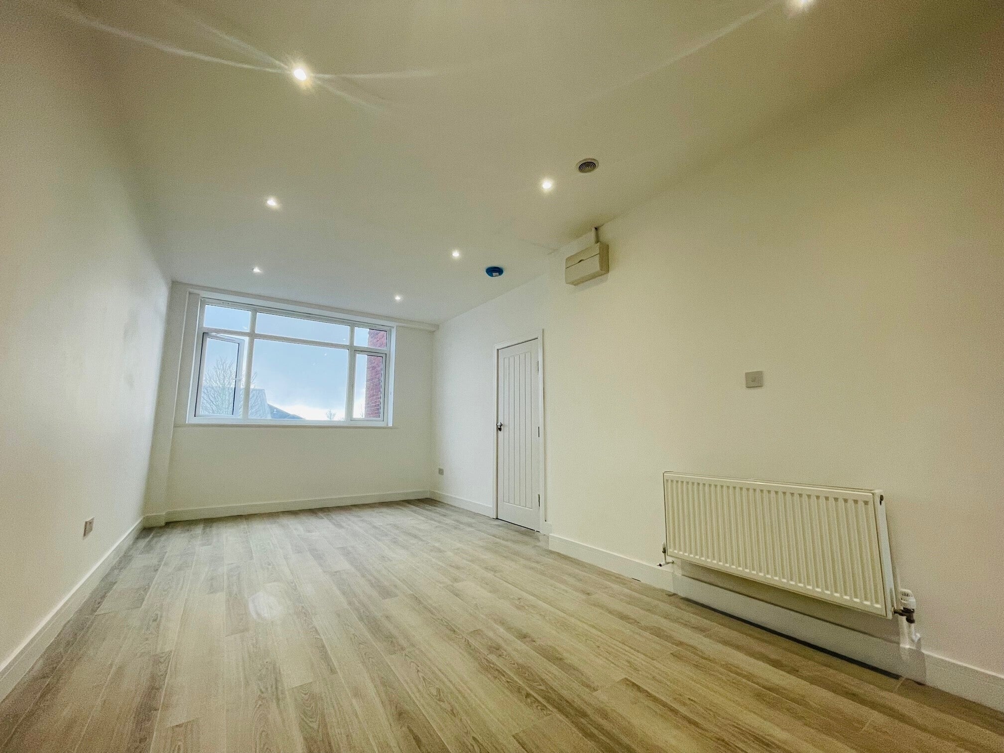 Flat Carter's Green in Sandwell