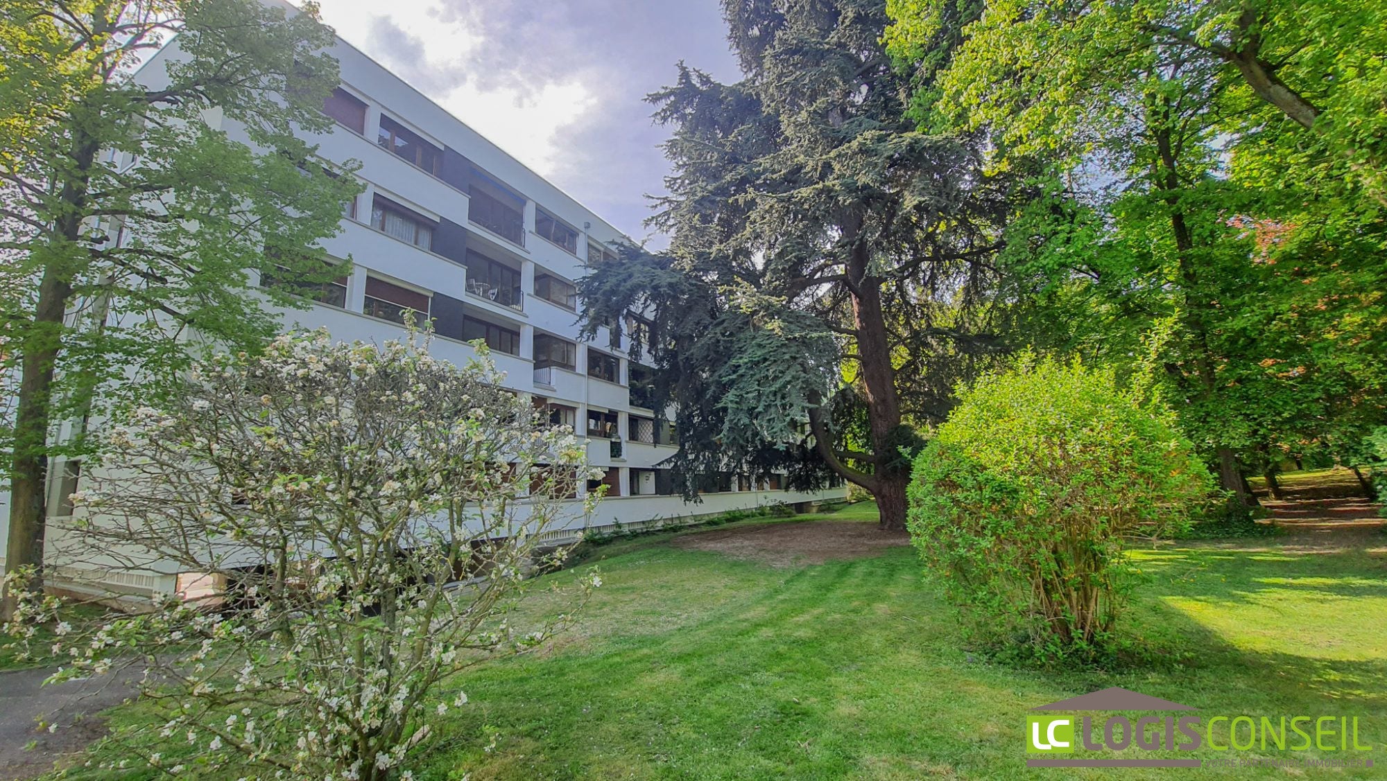 Appartement Rue des Tournelles à Châtenay-Malabry
