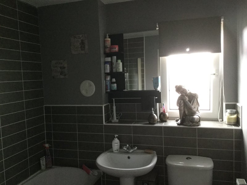 Room Castle Road in Bathgate