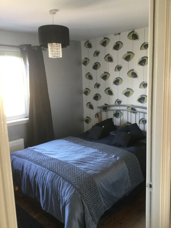 Room Castle Road in Bathgate