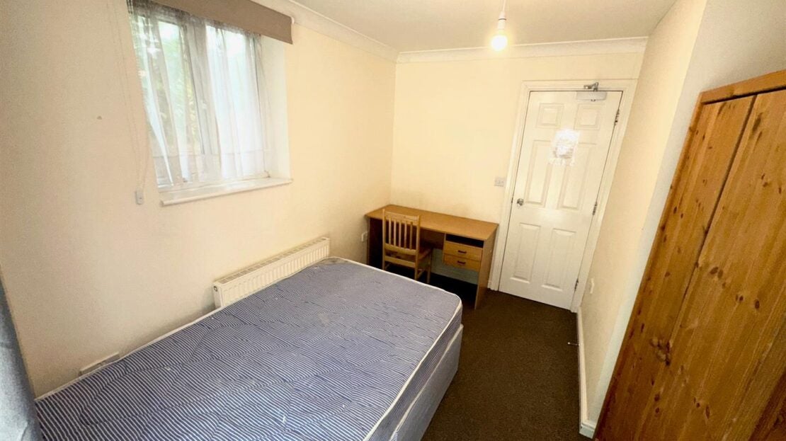 House Buchan Close in Greater London