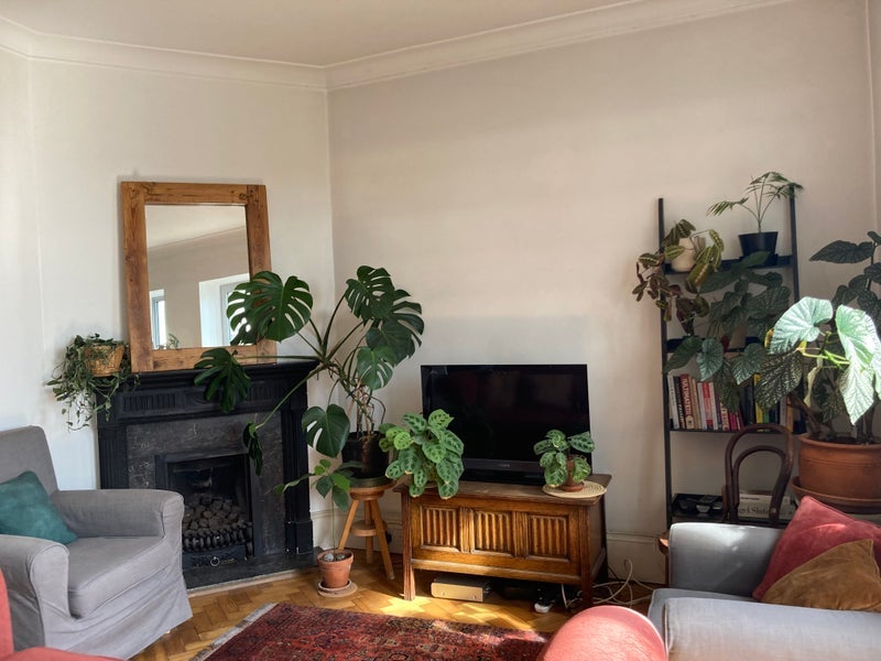 Room New End in Greater London