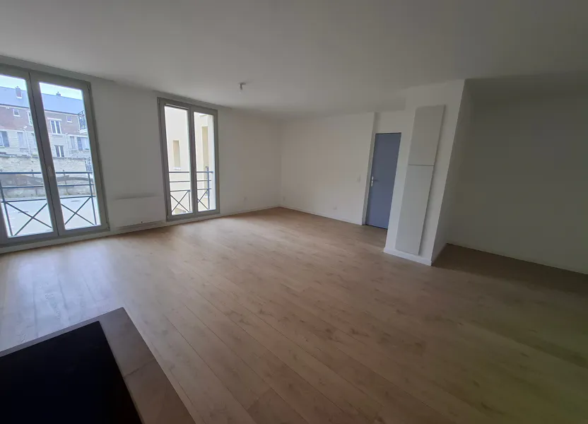 Appartement Rue Othenin à Compiègne