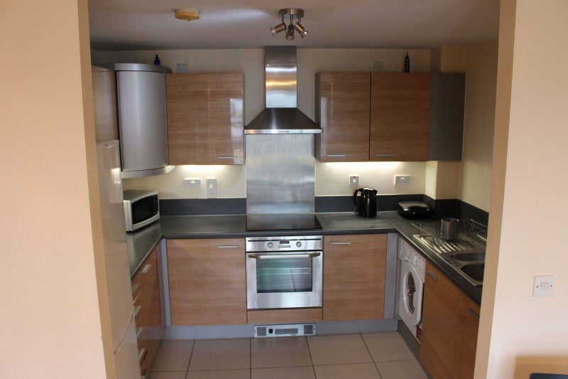 Room High Street in Greater London