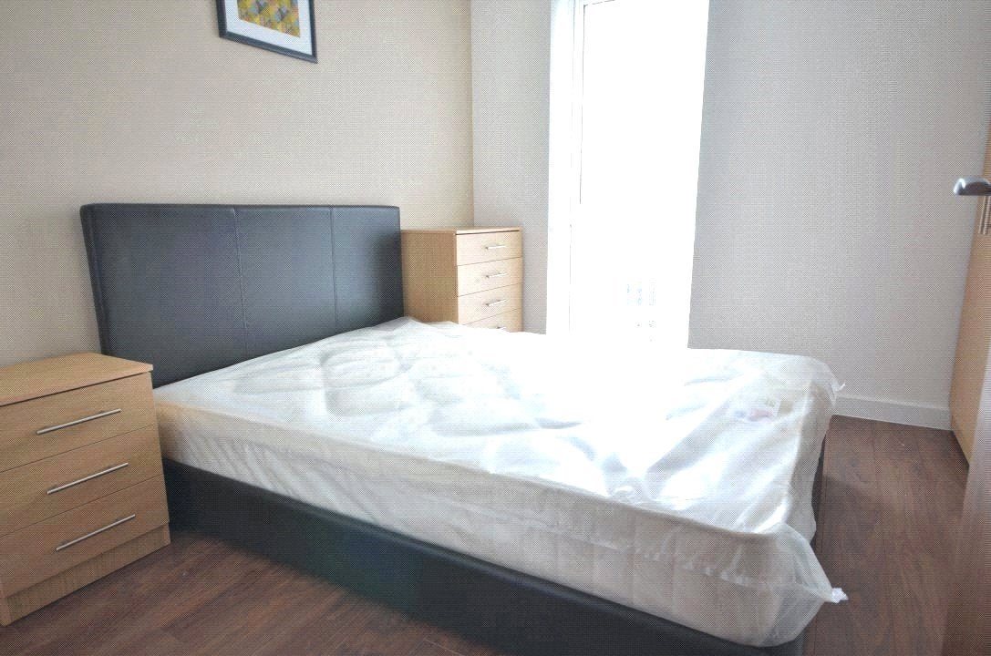 Flat Derwent Street in Salford