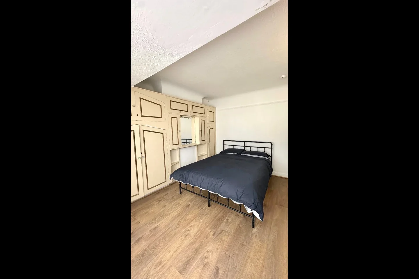 Room Radcliffe Road in Greater London