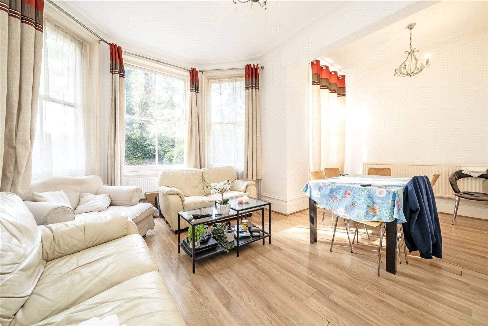Flat Elgin Avenue in City of Westminster