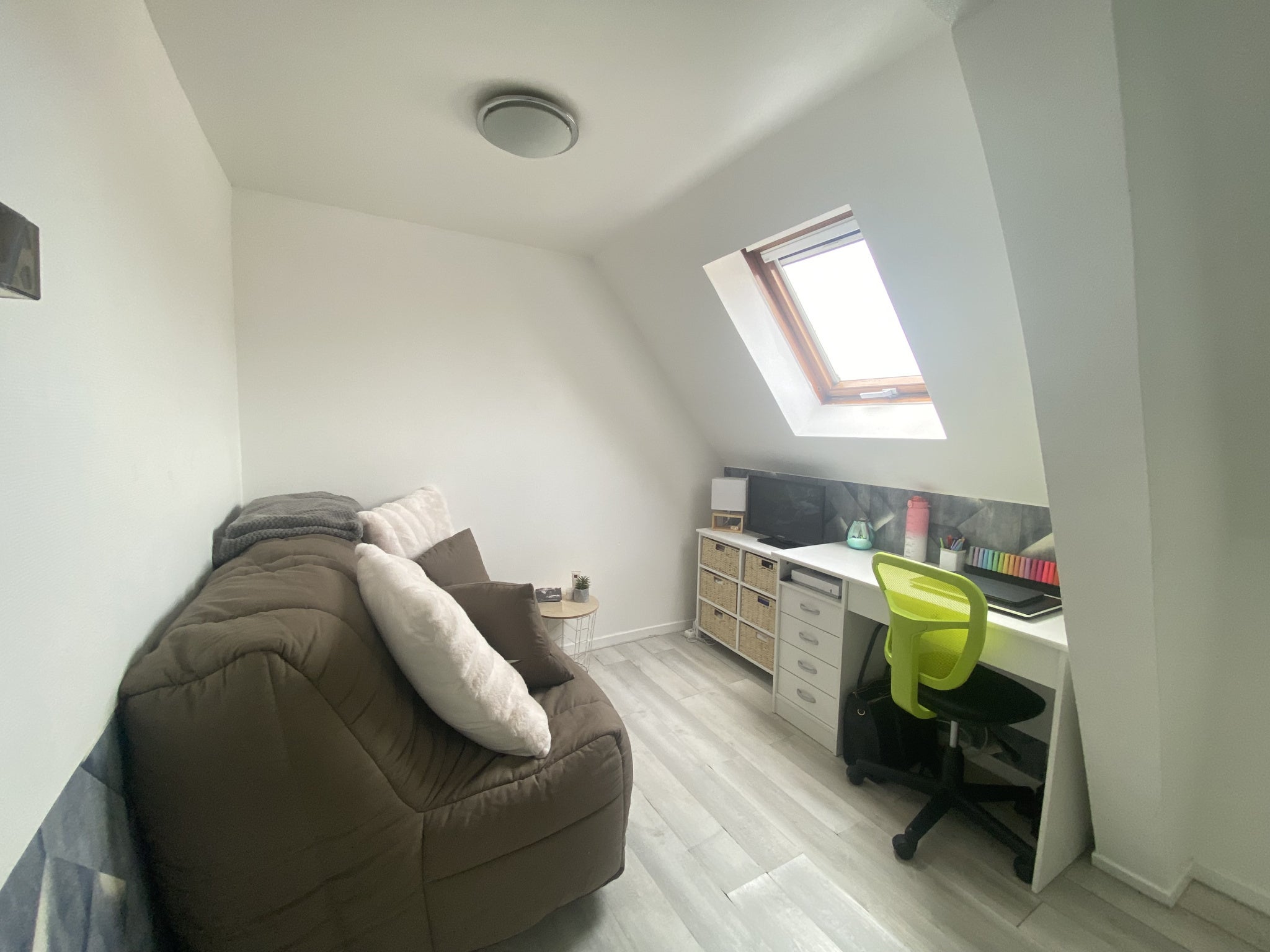 Chambre Rue Saint-Roch à Amiens