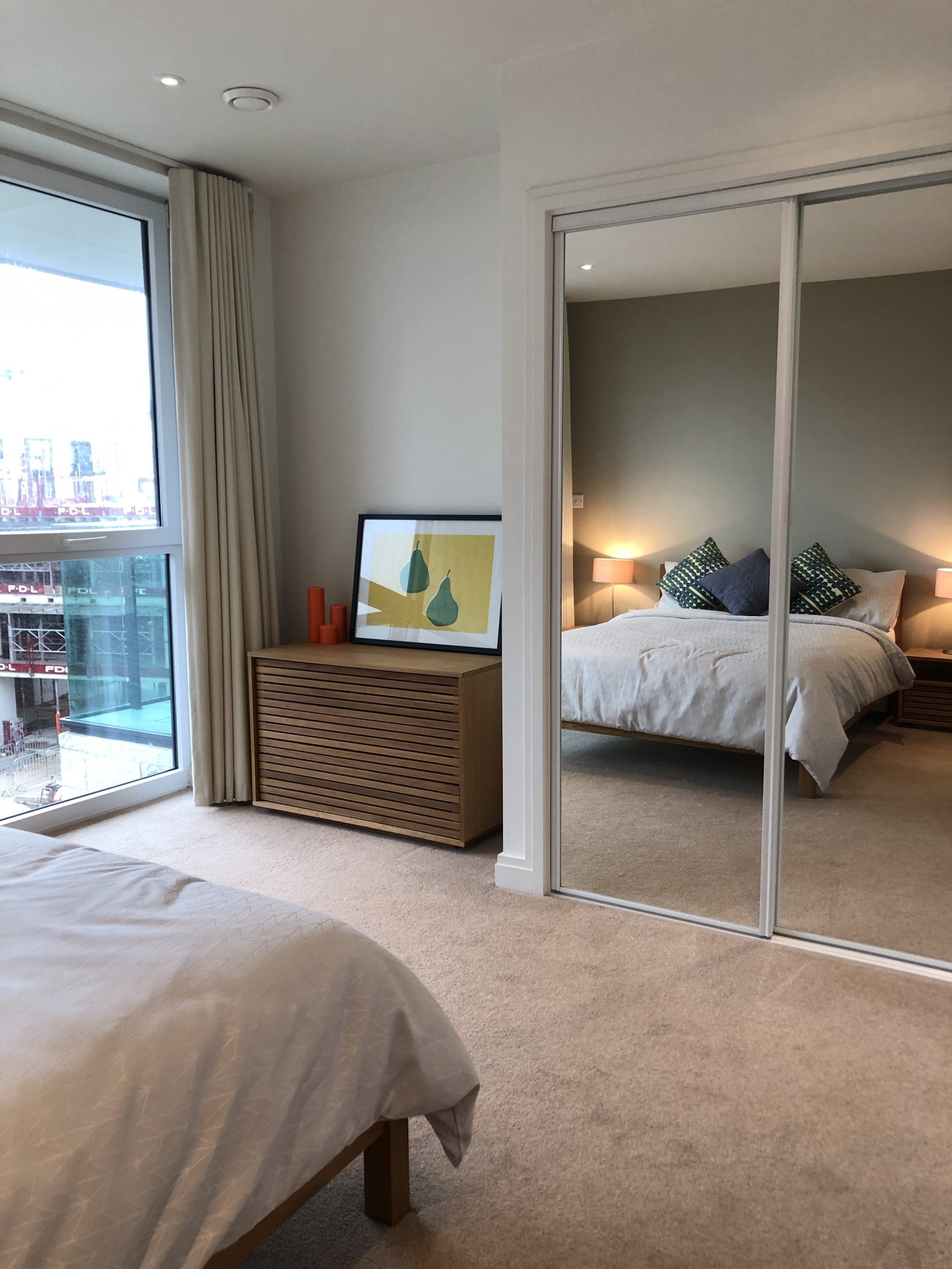 Flat Blyth Road in Greater London