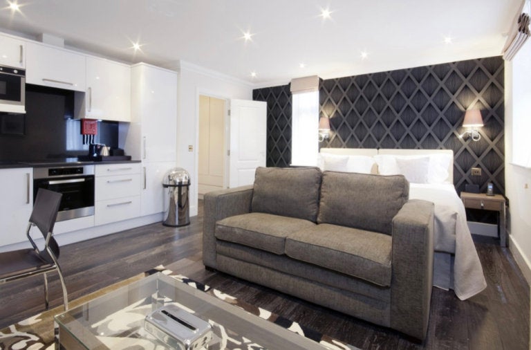 Room Ashburn Gardens in Greater London