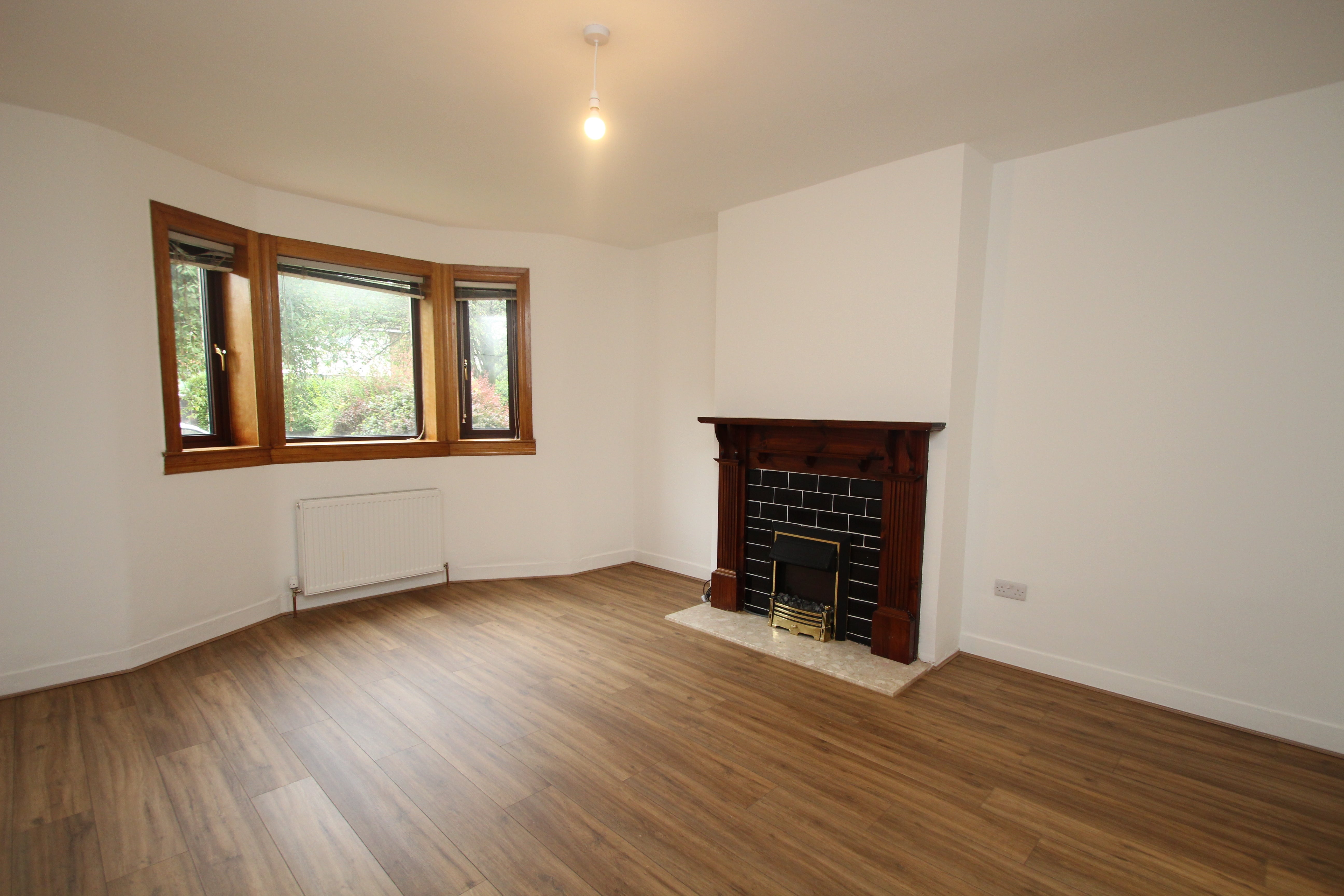 Flat Reid Street in Rutherglen