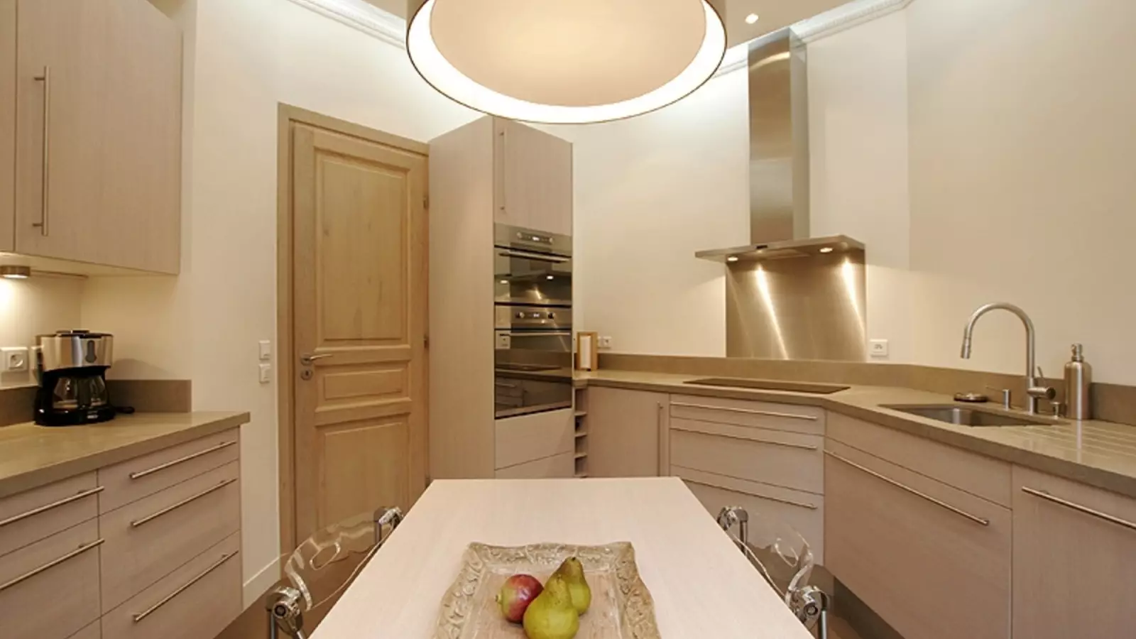 Appartement Avenue Marcel Proust à Paris