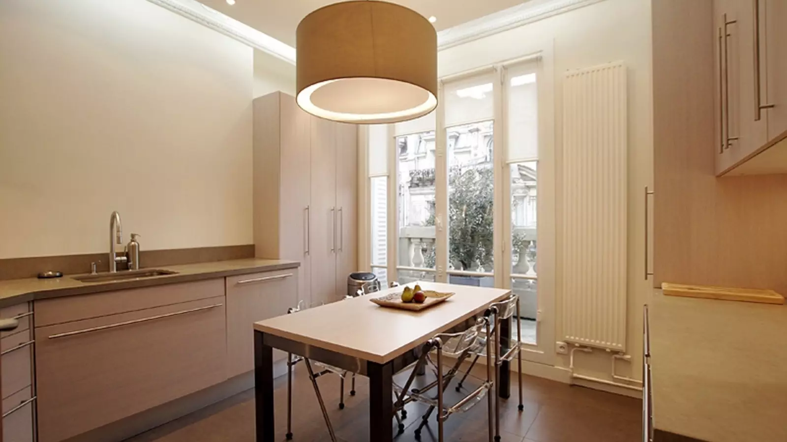 Appartement Avenue Marcel Proust à Paris