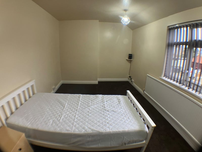 Room Granby Close in Hinckley and Bosworth