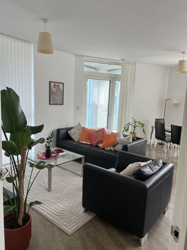 Room Cable Walk in Greater London