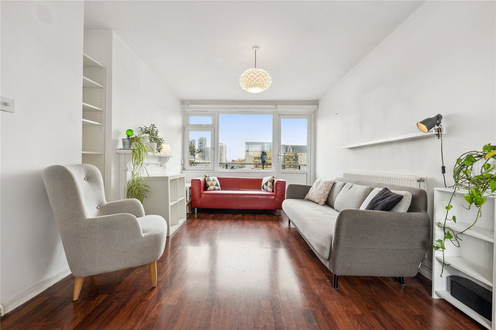 Flat Crondall Street in Greater London