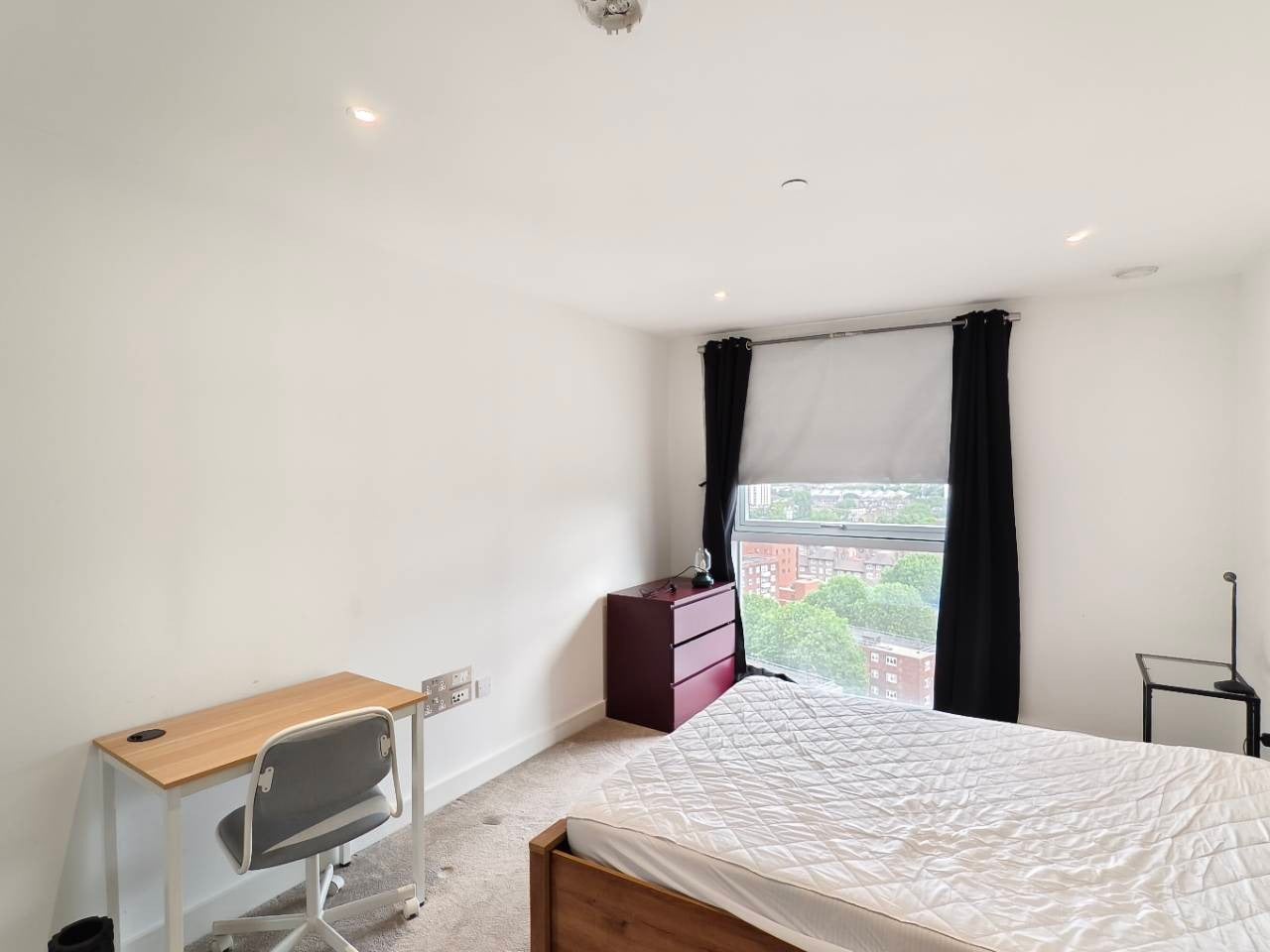 Flat Wandsworth Road in Greater London
