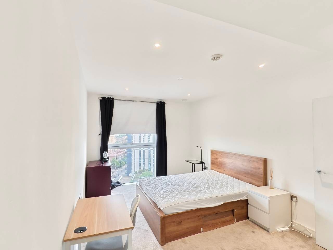 Flat Wandsworth Road in Greater London