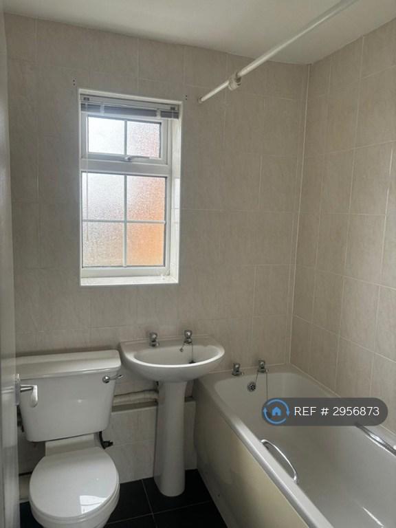 Flat Wells Road in Strood