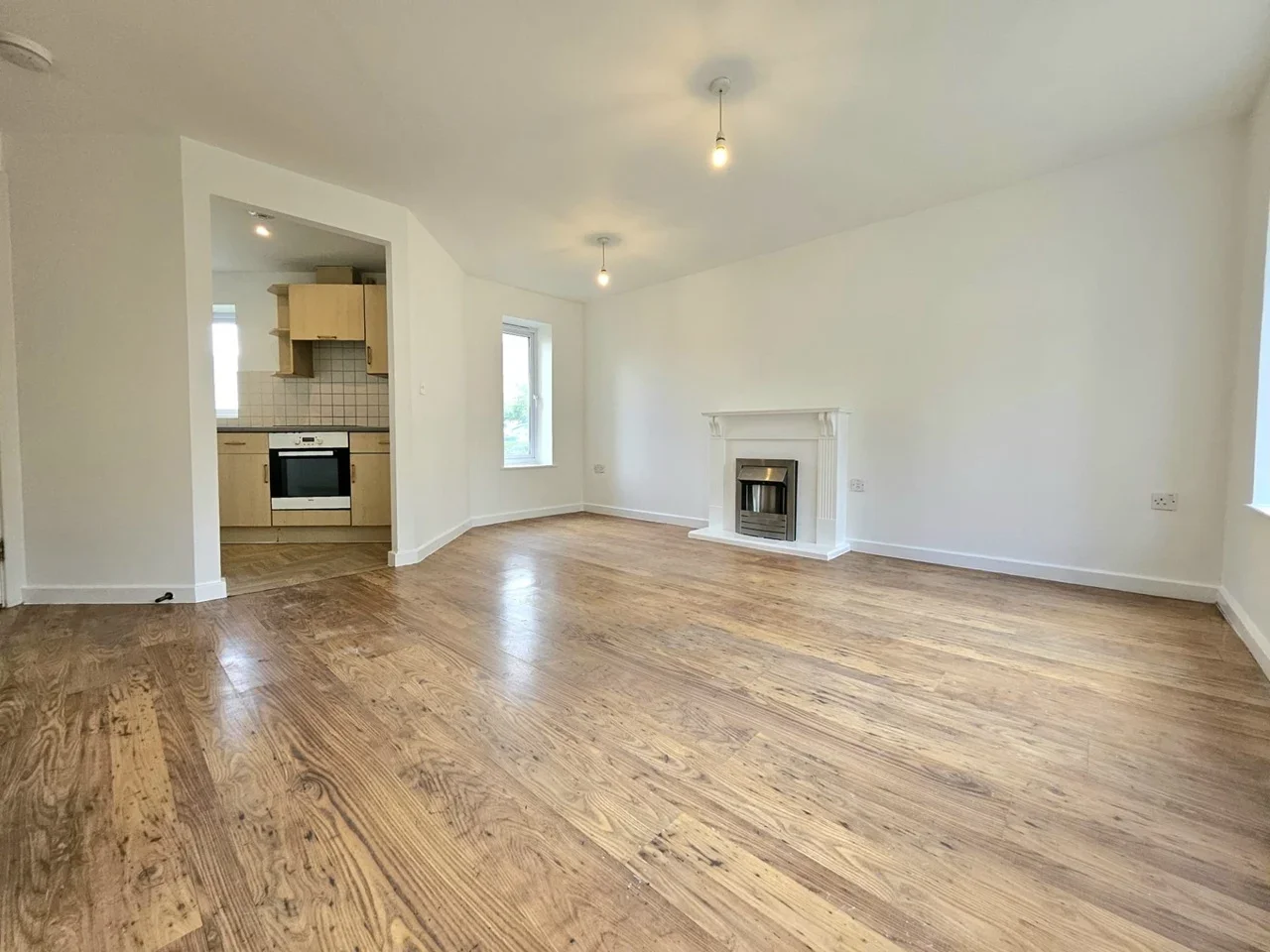 Flat Morgan Close in Luton