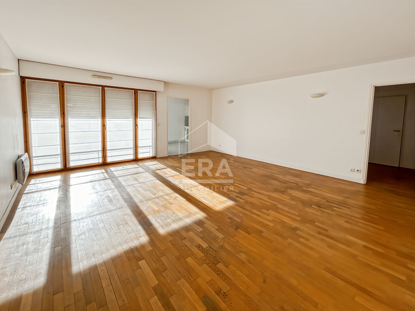 Flat Rue Fizeau in Paris