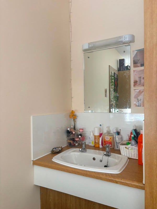 Room West Bryson Road in City of Edinburgh