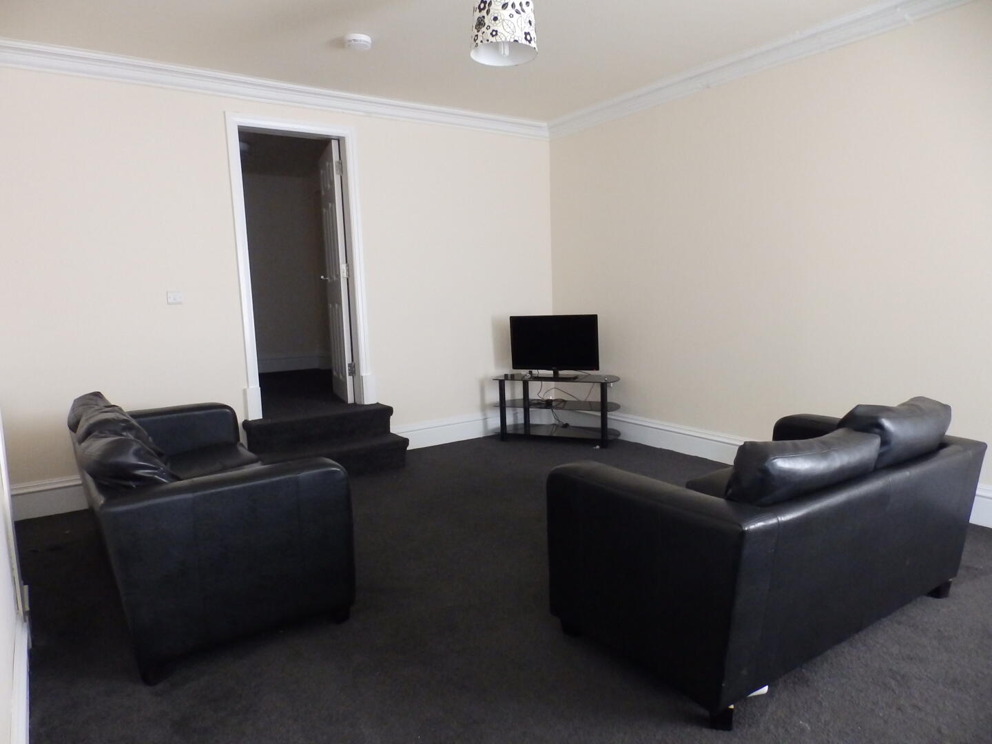 Flat Avenham Colonnade in Preston