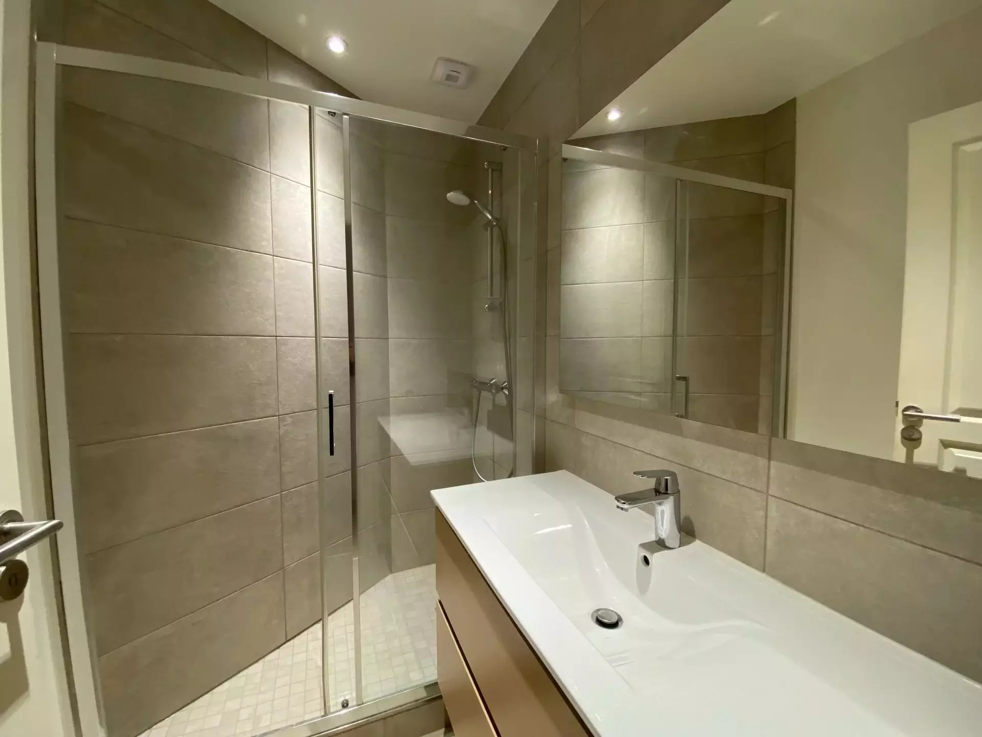 Appartement Rue Jean Bologne à Paris