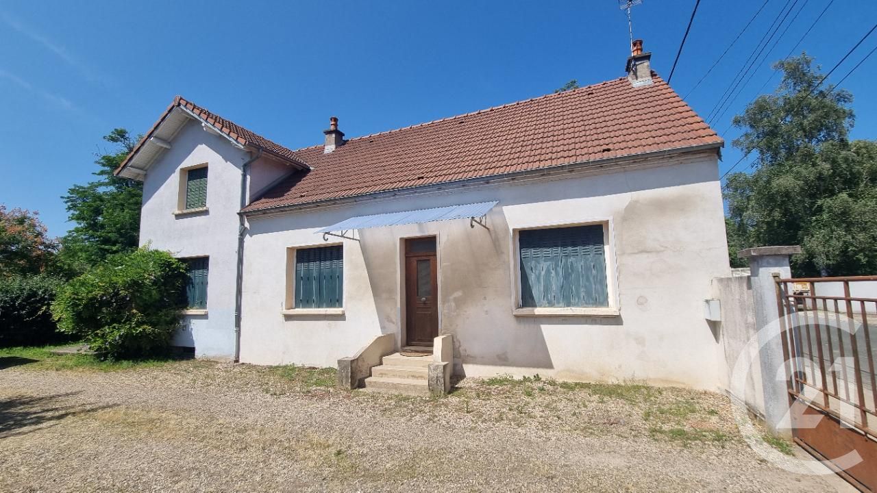 House Avenue Émile Zola in Yzeure