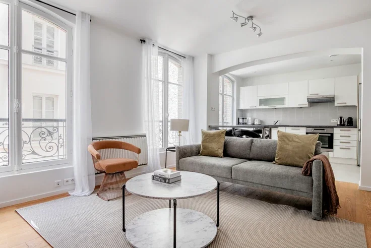 Appartement Rue de Lévis à Paris