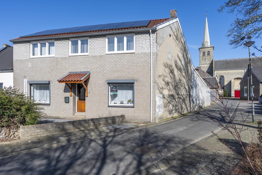 Huis Kerkvonderen 3 in Buchten