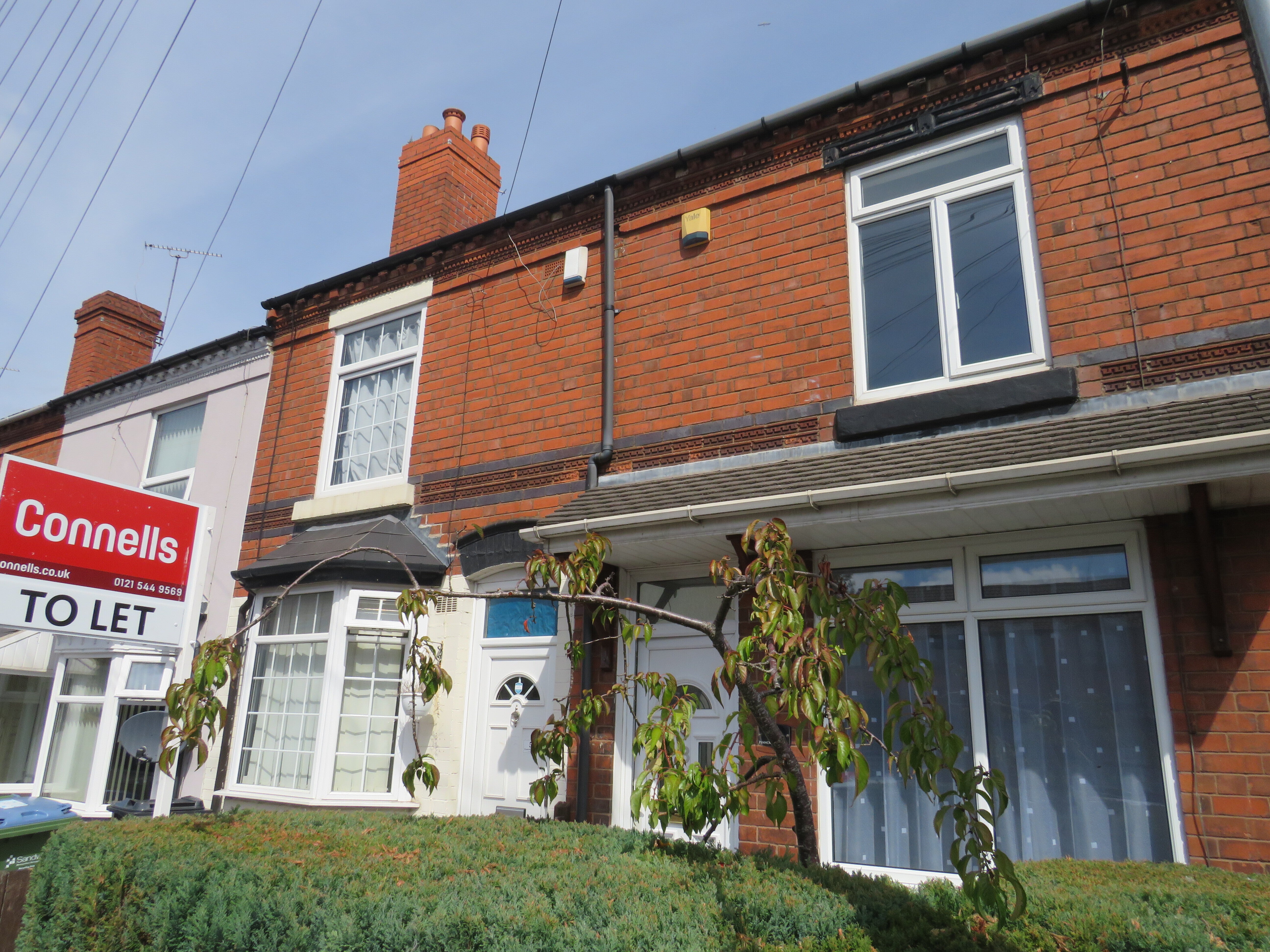House Penncricket Lane in Sandwell