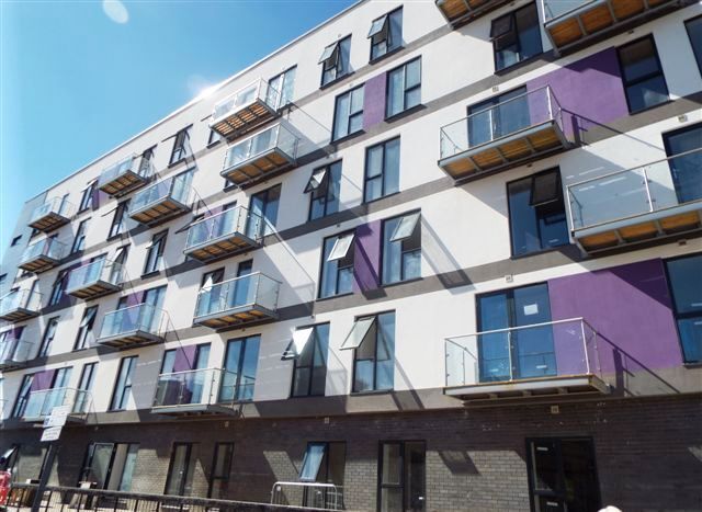 Flat Queensway in Stevenage