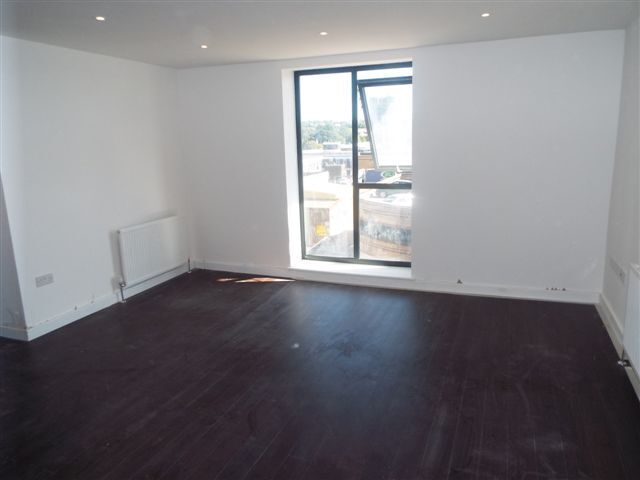 Flat Queensway in Stevenage