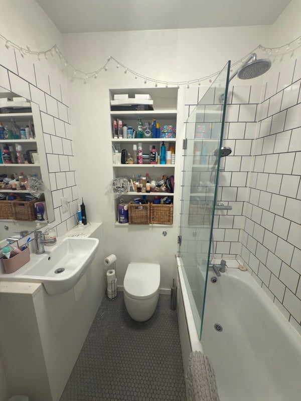 Room Cheshire Street in Greater London