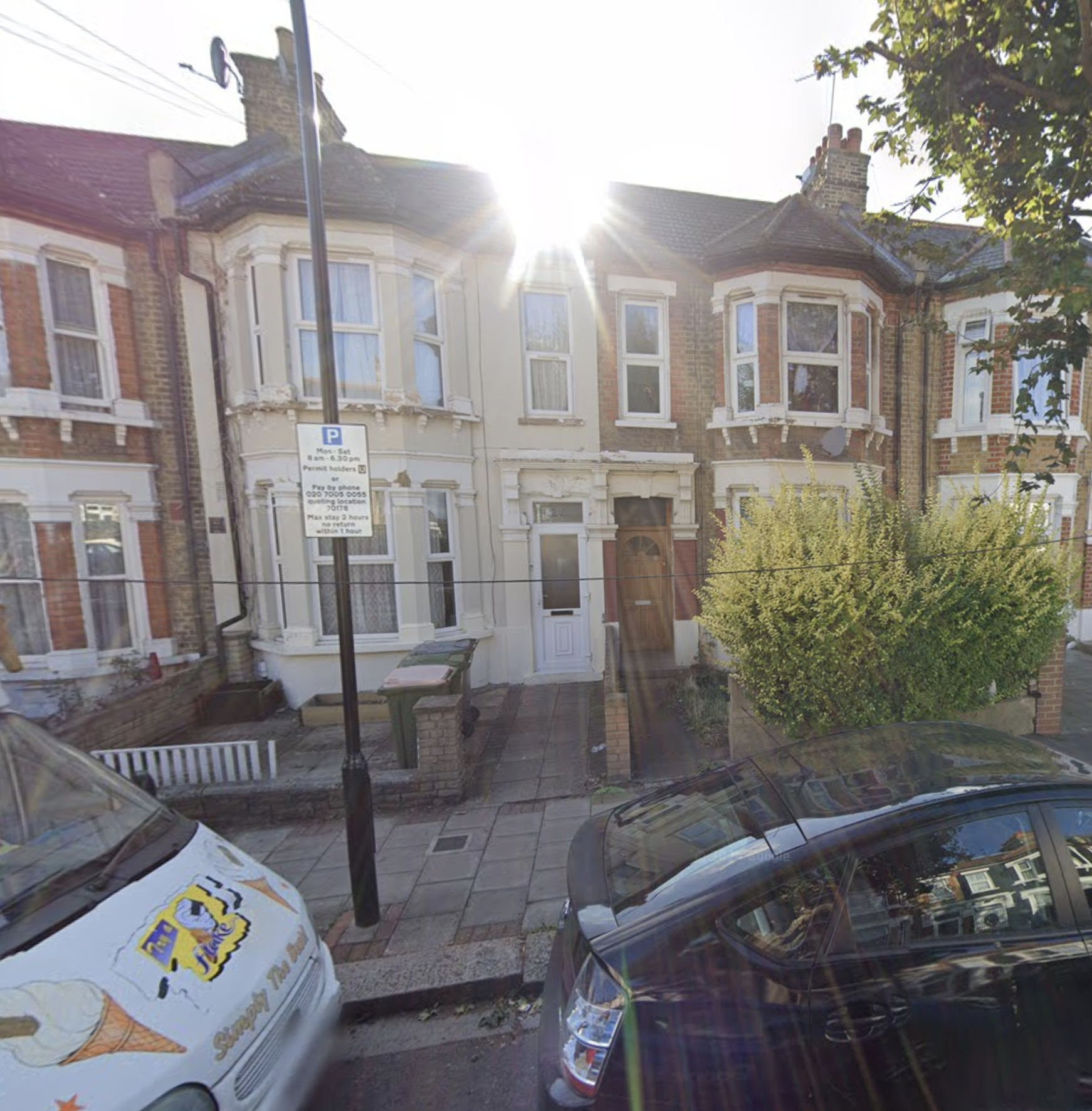 House Harold Road in Greater London