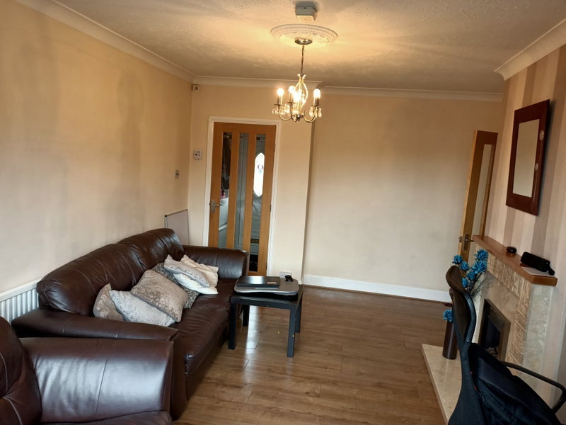 Room Hollington Road in Nottingham